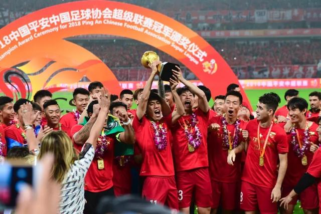 迈阿密国际希望免签德布劳内 丁丁家人向往去美国